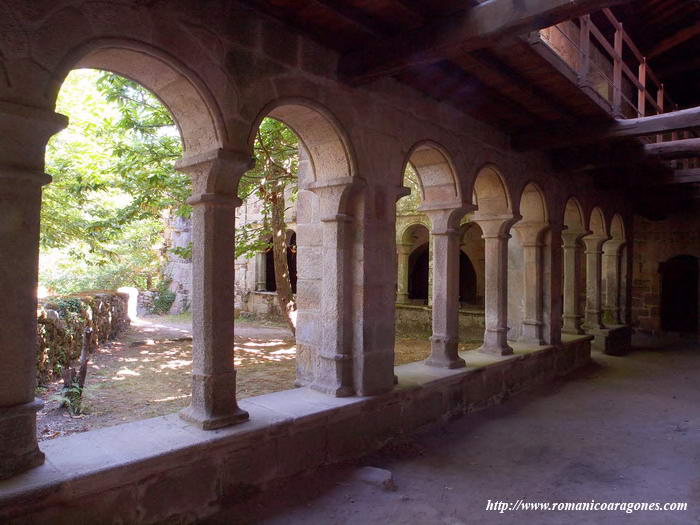 CLAUSTRO RENACENTISTA INTERIOR PANDA SUR